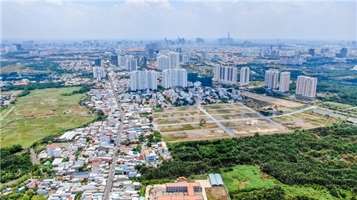 TP.HCM hiếm nguồn cung, nhà đầu tư đổ về khu Nam Sài Gòn.