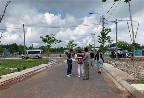 Sóng Bắt Đáy BĐS Rơi Vào Đất Nền Vùng Ven TPHCM